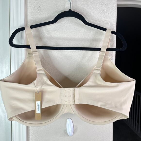 SKIMS Fits Everybody T-Shirt Bra Molded Demi Coverage Sexy Bra 42DDDD NWT #533 - Picture 6 of 10